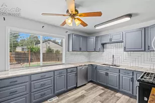 4107 Shelley Ave, Colorado Springs, CO 80910 - Photo 6