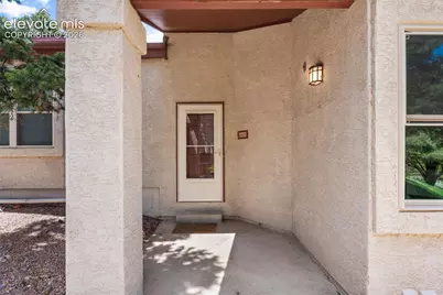 640 Autumn Crest Circle #B, Colorado Springs, CO 80919 - Photo 2