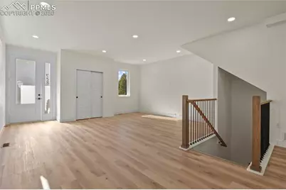 726 E Platte Avenue, Colorado Springs, CO 80903 - Photo 6