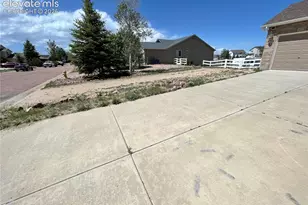 8627 Tibbs Rd, Peyton, CO 80831 - Photo 2