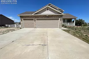 8627 Tibbs Rd, Peyton, CO 80831 - Photo 1