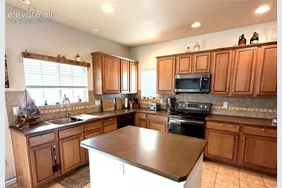 6667 Big Leaf Lane, Colorado Springs, CO 80927 - Photo 2