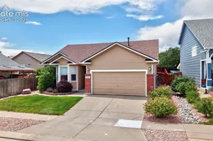 9116 Red Columbine Dr, Colorado Springs, CO 80920 - Photo 2