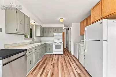 4022 4024 E San Miguel Street, Colorado Springs, CO 80909 - Photo 8