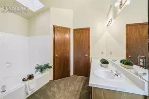 6120 Moorfield Ave, Colorado Springs, CO 80919 - Photo 30