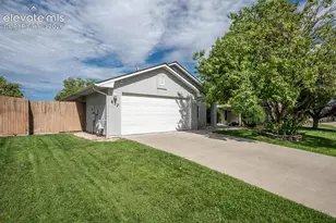 837 Ardath Ln, Pueblo, CO 81005 - Photo 2