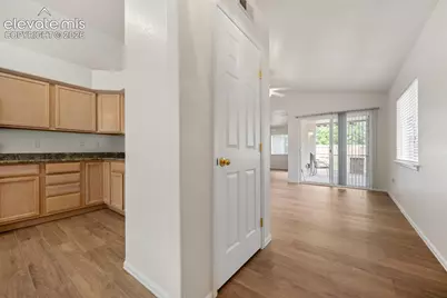 837 Ardath Lane, Pueblo, CO 81005 - Photo 4
