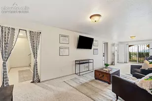 1135 Westmoreland Rd, Colorado Springs, CO 80907 - Photo 32