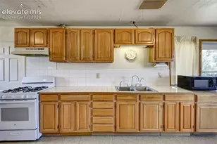 4125 Log Rd, Peyton, CO 80831 - Photo 4