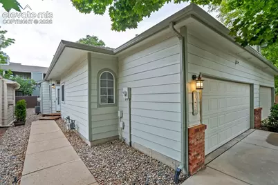1236 Samuel Point, Colorado Springs, CO 80906 - Photo 2