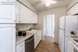 411 Lakewood Circle, Colorado Springs, CO 80910 - Photo 10