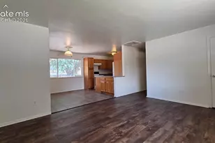 103 Deauville Ln, Pueblo, CO 81005 - Photo 4