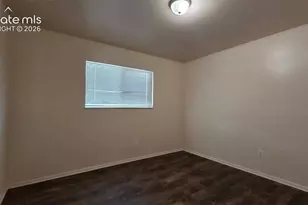 103 Deauville Ln, Pueblo, CO 81005 - Photo 8