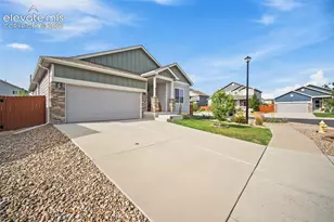 9790 Vistas Park Dr, Peyton, CO 80831 - Photo 2