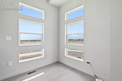 8700 Naperville Heights, Colorado Springs, CO 80908 - Photo 14