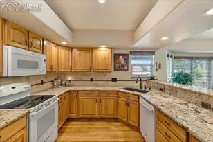 152 Las Lunas St, Castle Rock, CO 80104 - Photo 4
