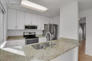 906 London Green Way, Colorado Springs, CO 80906 - Photo 6
