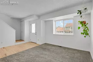 906 London Green Way, Colorado Springs, CO 80906 - Photo 2