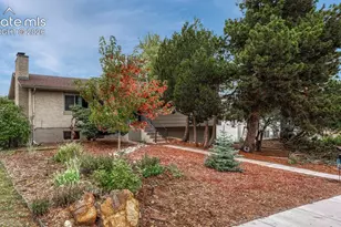 6392 Turret Dr, Colorado Springs, CO 80918 - Photo 2