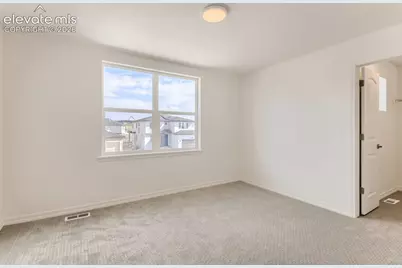 6440 Rolling Creek Drive, Colorado Springs, CO 80924 - Photo 32