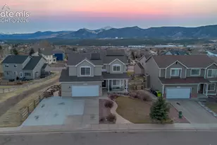 389 Oxbow Dr, Monument, CO 80132 - Photo 1