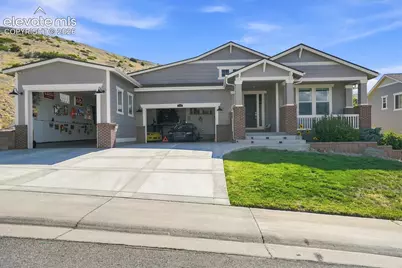 3708 Eveningglow Way, Castle Rock, CO 80104 - Photo 2