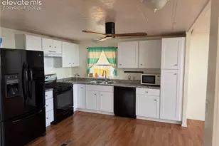 804 N Raynolds Ave, Canon City, CO 81212 - Photo 14