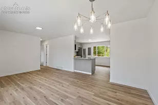 2315 San Marcos Dr, Colorado Springs, CO 80910 - Photo 10