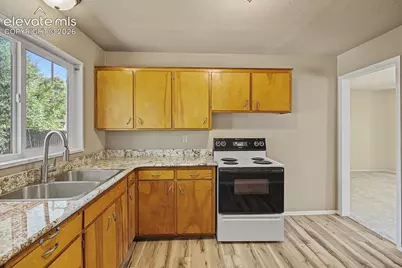 221 Jasper Drive, Colorado Springs, CO 80911 - Photo 6