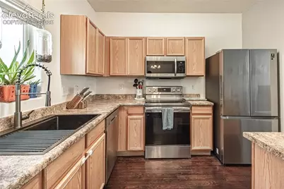 2768 Scotchbroom Point, Colorado Springs, CO 80910 - Photo 6