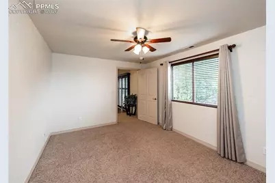1420 Rockhurst Boulevard, Colorado Springs, CO 80918 - Photo 32
