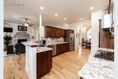 1420 Rockhurst Boulevard, Colorado Springs, CO 80918 - Photo 10