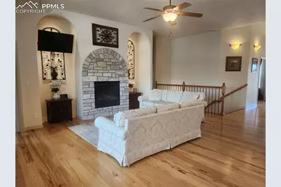 1420 Rockhurst Boulevard, Colorado Springs, CO 80918 - Photo 8