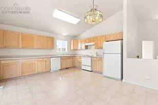 1076 Lindamood Dr, Fountain, CO 80817 - Photo 6