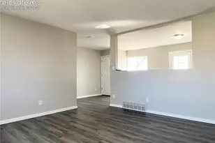 907 W Madison St, Colorado Springs, CO 80907 - Photo 4