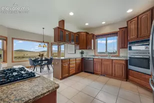 20439 Taversham Ct, Monument, CO 80132 - Photo 10