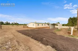 685 7th St, Penrose, CO 81240 - Photo 1