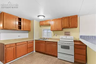 685 7th St, Penrose, CO 81240 - Photo 10