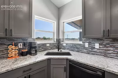 1180 N Saddle Ridge Lane, Pueblo, CO 81007 - Photo 10