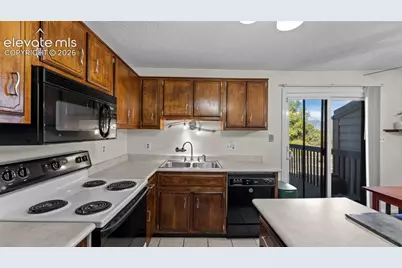 5568 Dunbar Court, Colorado Springs, CO 80918 - Photo 14