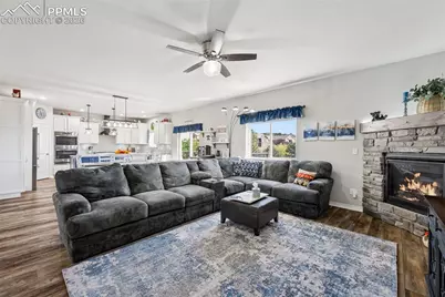 19534 Lindenmere Drive, Monument, CO 80132 - Photo 12