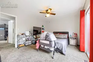 318 Kenwood Cir, Colorado Springs, CO 80910 - Photo 10