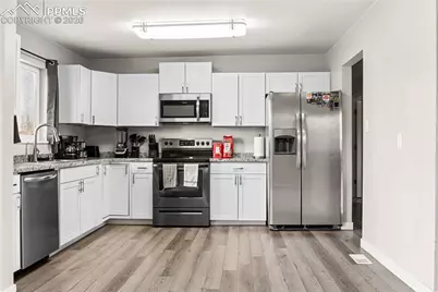 823 Squire Street, Colorado Springs, CO 80911 - Photo 16
