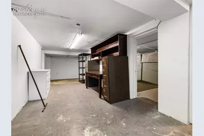 321 W 18th Street, Pueblo, CO 81003 - Photo 32