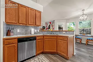 6211 Soaring Dr, Colorado Springs, CO 80918 - Photo 10