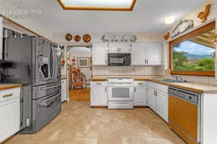 3146 Breckenridge Dr, Colorado Springs, CO 80906 - Photo 14