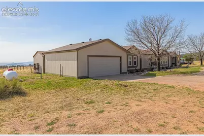 2084 Barrett Road, Colorado Springs, CO 80926 - Photo 4