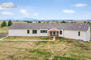 18050 Quarterhorse Ln, Colorado Springs, CO 80908 - Photo 2
