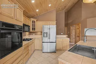 455 Lost Cyn Hts, Florissant, CO 80816 - Photo 16