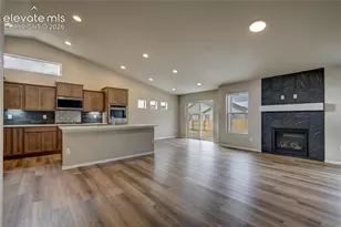 11112 Coastal Hls Ln, Falcon, CO 80831 - Photo 2